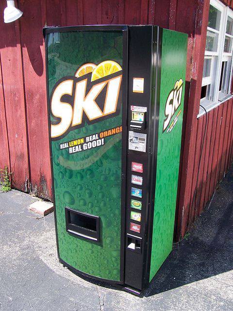 Ski Lemon-Orange Drinks Machine vending machine for sale UK